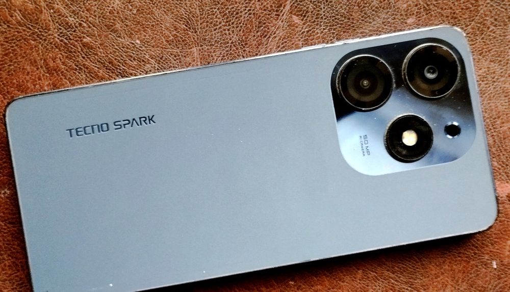 Tecno Spark 10 Pro 8/256 GB