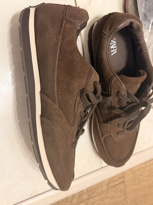 Кроссовки замшевые Zara