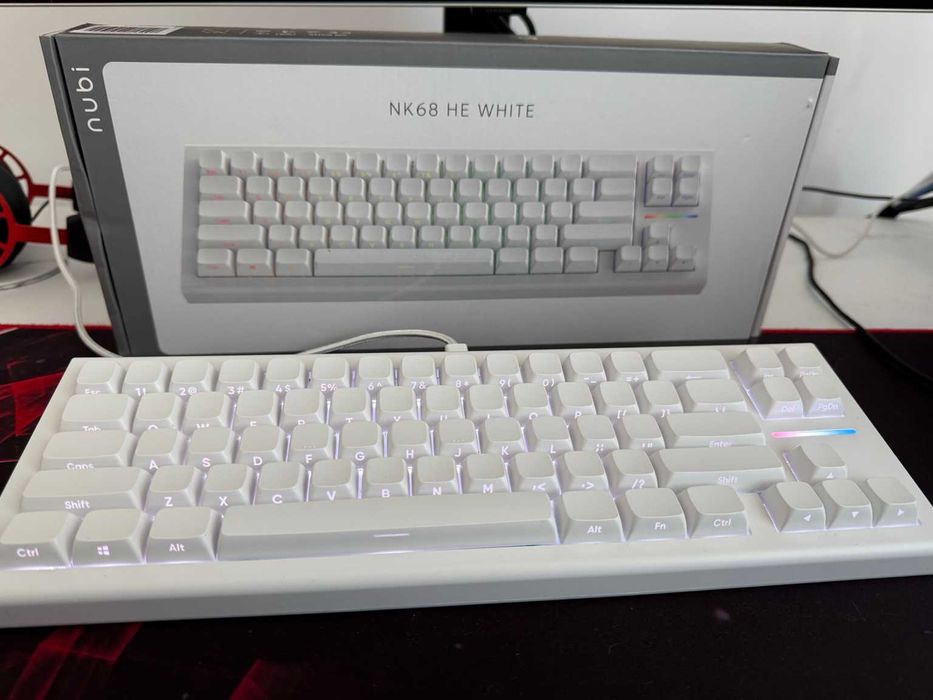 Tastatura Gaming Hall Effect Nubi NK68HE White RGB
