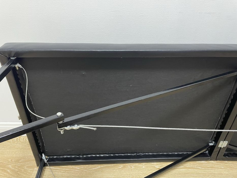 Продам кушетку, состояние новое