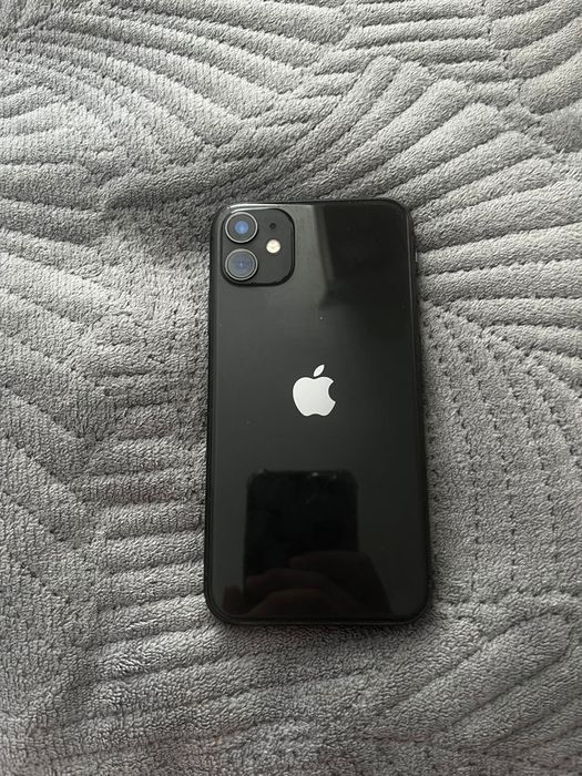 Iphone 11 в хорошем состоянии