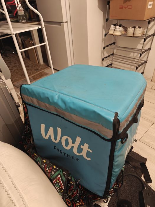 Продам большую термосумку  wolt