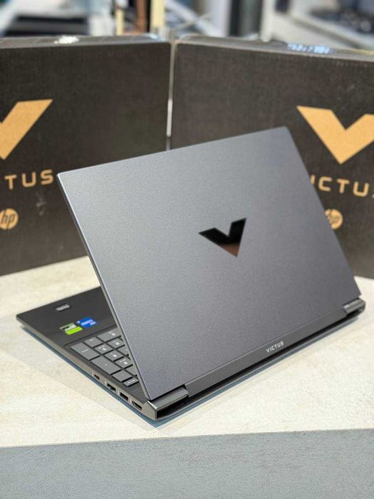 HP Victus 15 Intel i5-13420H DDR4 8GB SSD 512GB RTX3050 6GB 15'6FHD