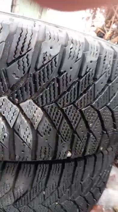 Шины 2шт 205/65R15