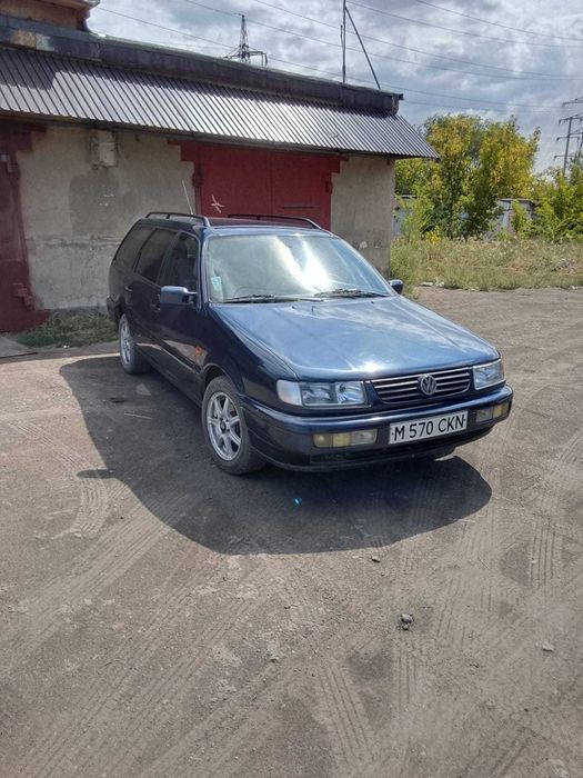 Продам Volkswagen Passat (универсал) 1996 года