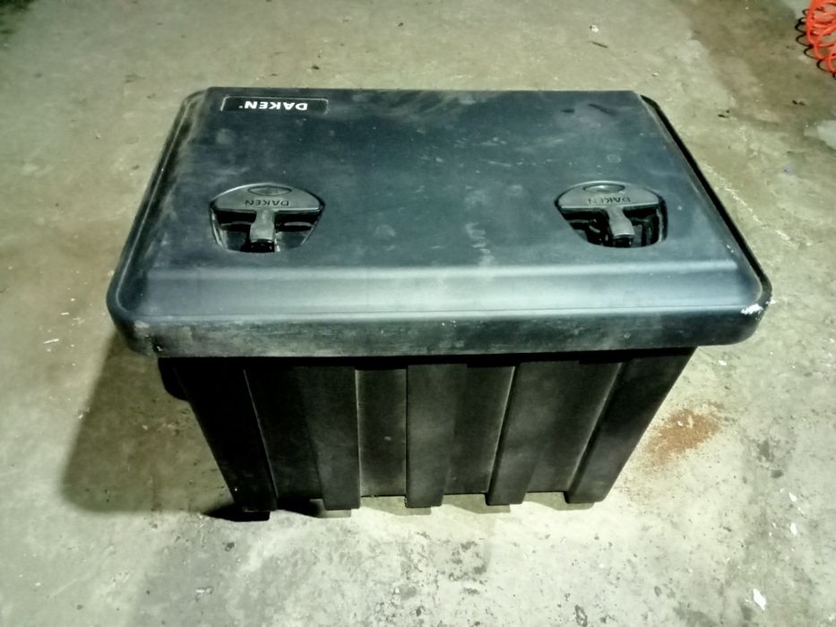 Продам авто ящик