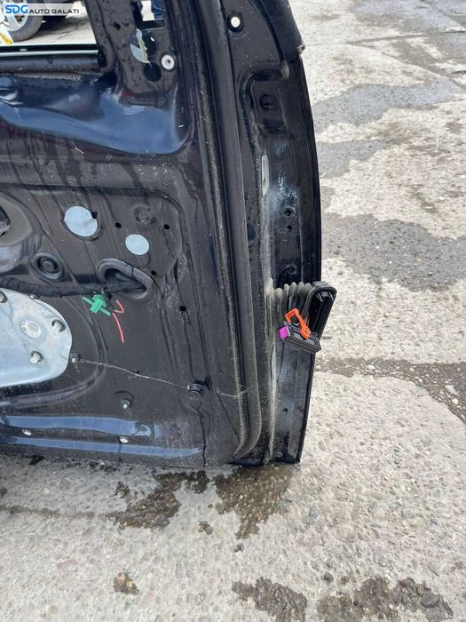 Usa Usi Portiera Portiere Stanga Fata Dezechipata cu Mici Defecte Volkswagen Golf 6 Break Combi 2008 - 2014 Culoare LC9X Cod sdgpbg6sf1