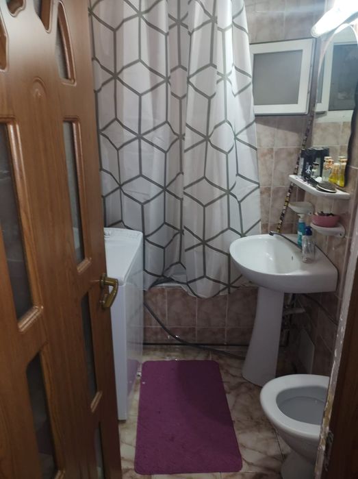 Apartament 2 camera bucătarie ai terasa  în petila