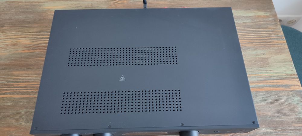 Audiolab 6000A-amp, dac, phono, bluetooth