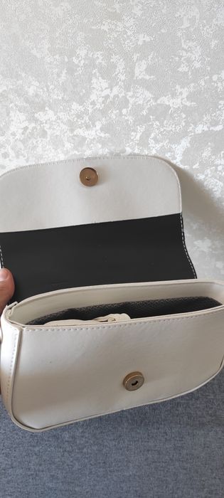Продам новую сумочку