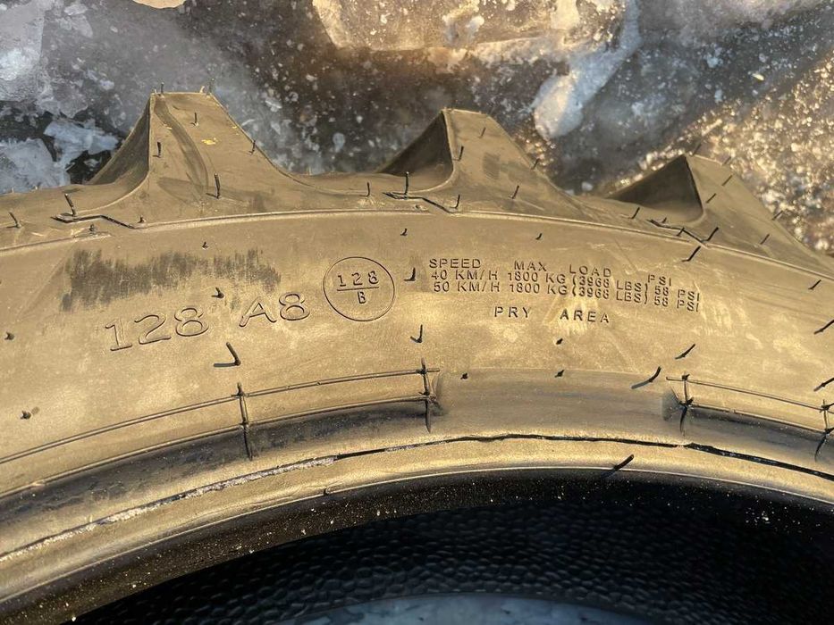 230/95R32 Cauciucuri noi de tractor Radiale livrare rapida 9.5-32
