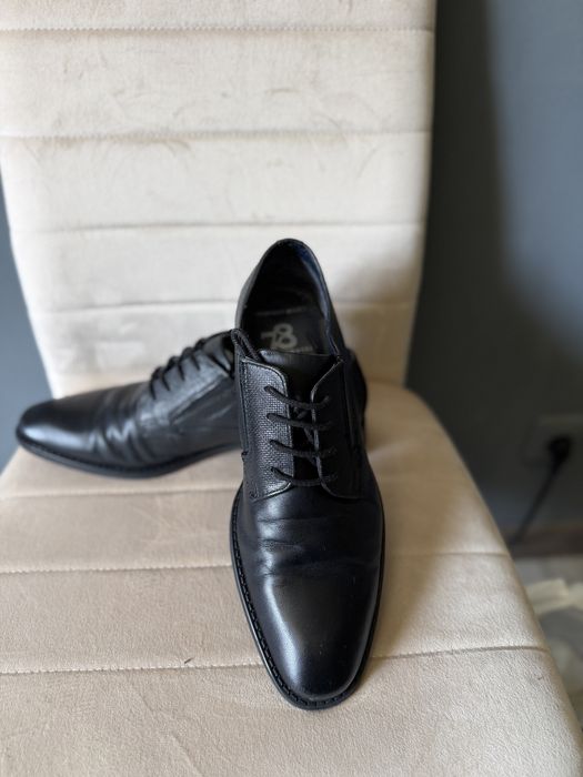 Pantofi bărbați Bugatti negri cu șiret din piele naturală