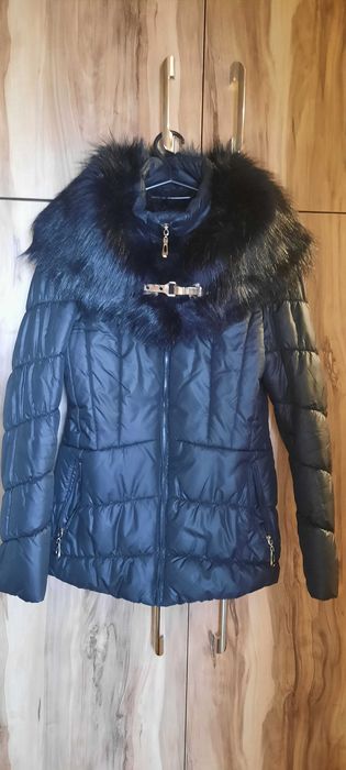 Дамско зимно яке М размер