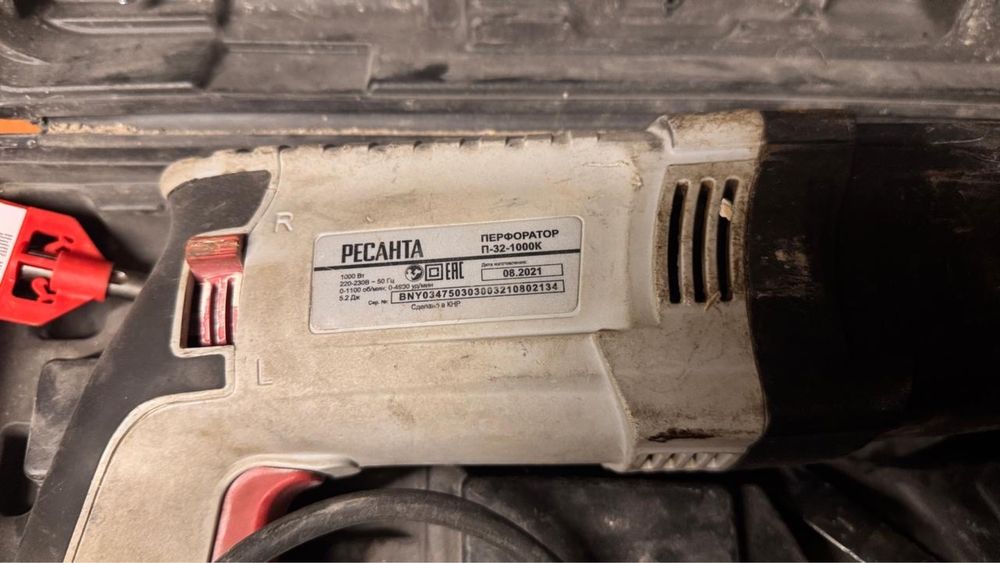 Продам перфоратор Ресанта п-32-1000К