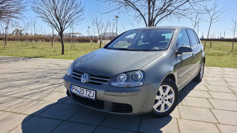Volkswagen Golf 2.0TDI,4X4 Bixenon Adaptiv,Navigatie,DubluClimatronic,Scaune Incalzite