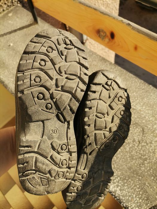 Детски обувки доста запазени