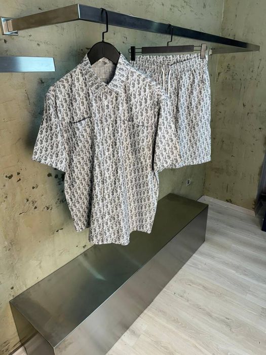 екипи Dior ТОП модел премиум качество