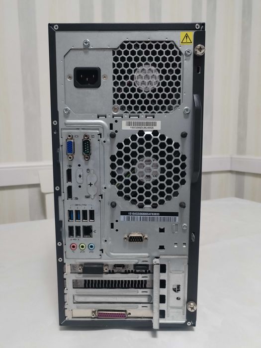 Computer LENOVO Think Centre M38