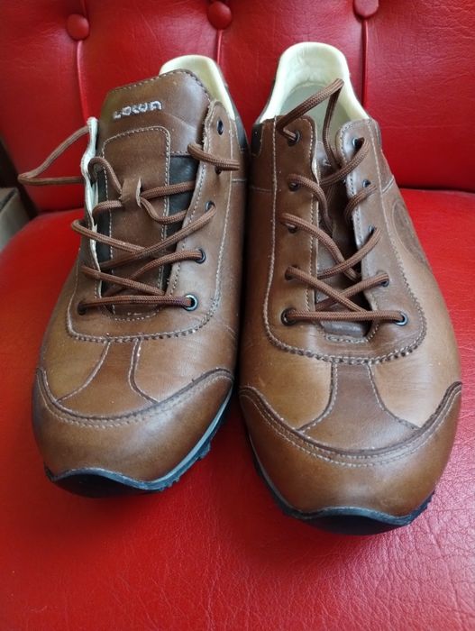 Incaltaminte trekking Lowa 41