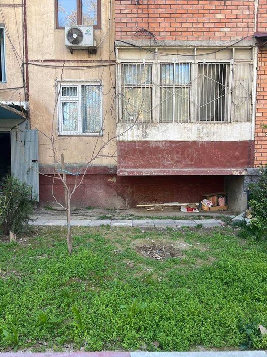 Квартира 2 ком 1 этаж Учтепа 11