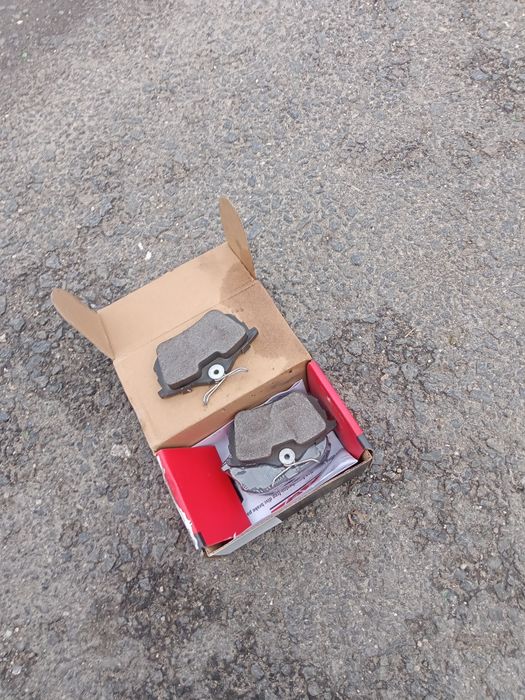 Задни накладки за mitsubishi carisma и volvo v40