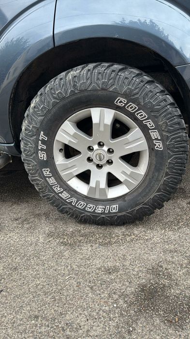 Nissan pathfinder