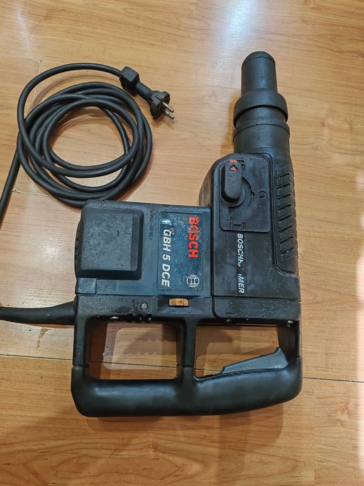 BOSCH GBH 5 DCE SDS MAX перфоратор и къртач