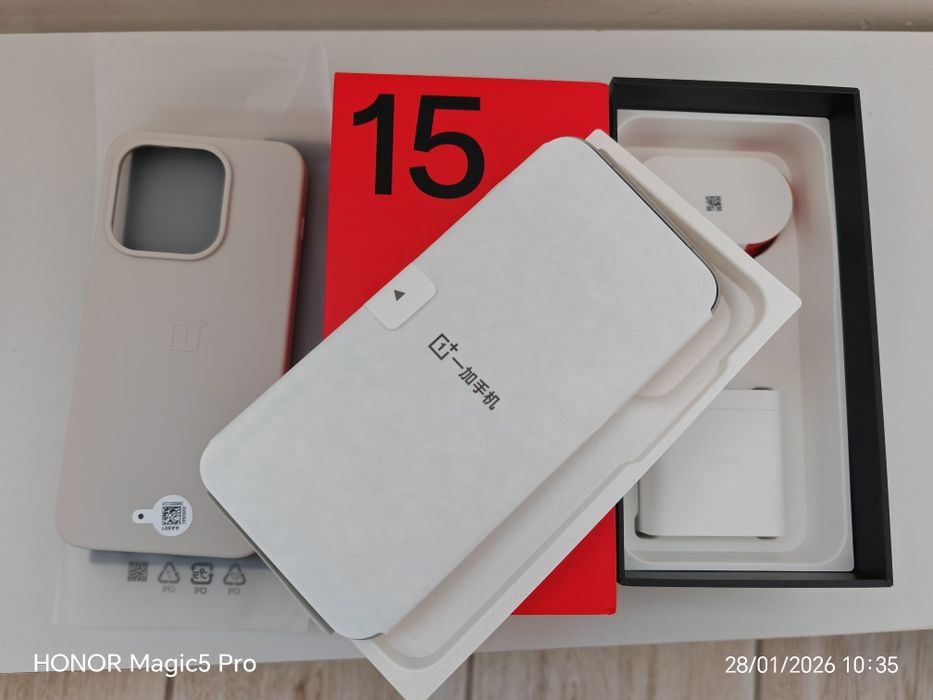 OnePlus 15 12GB/256GB  Sand Storm, NOU.