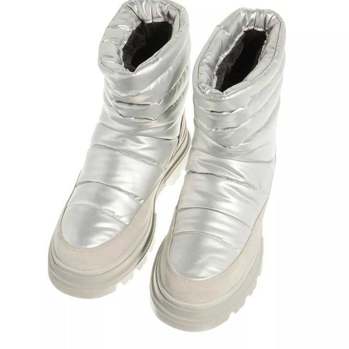 Апрески BOSS Foster в сребристо