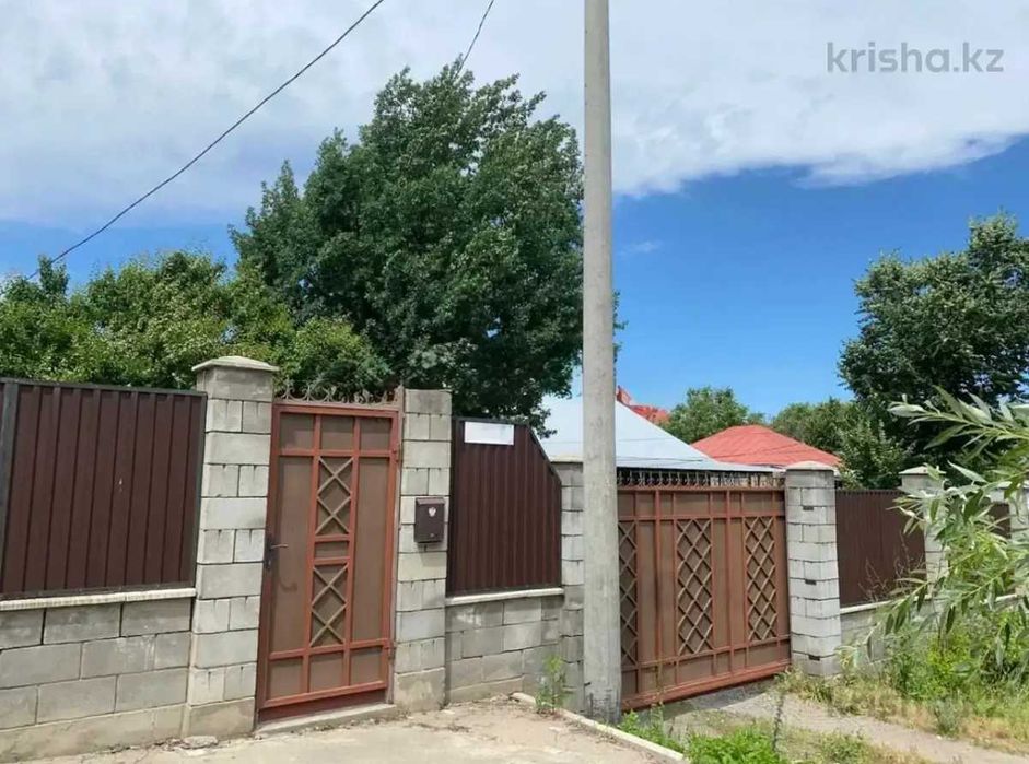 Шикарный дом в пригороде Алматы