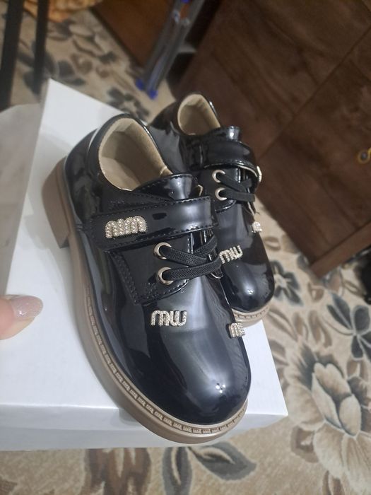 Школьные туфли размер 29