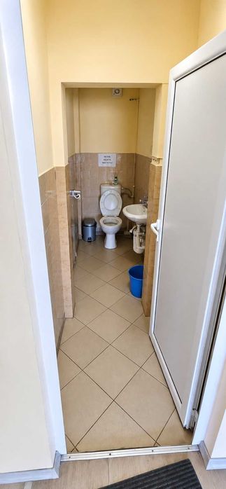 Просторен магазин в гр.Пловдив - кв. Каменица 2!