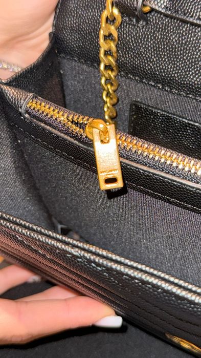 Geantă Yves Saint Laurent