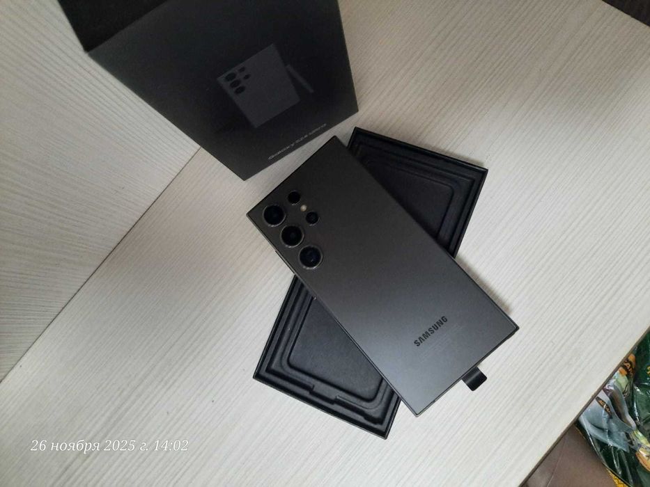 Samsung S24Ultra 5G 12/256gb