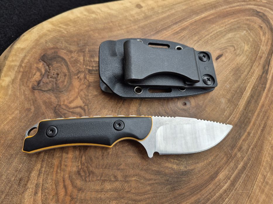 Компактен тактически нож Benchmade Hidden Canyon Hunter 15017 ,два цвя