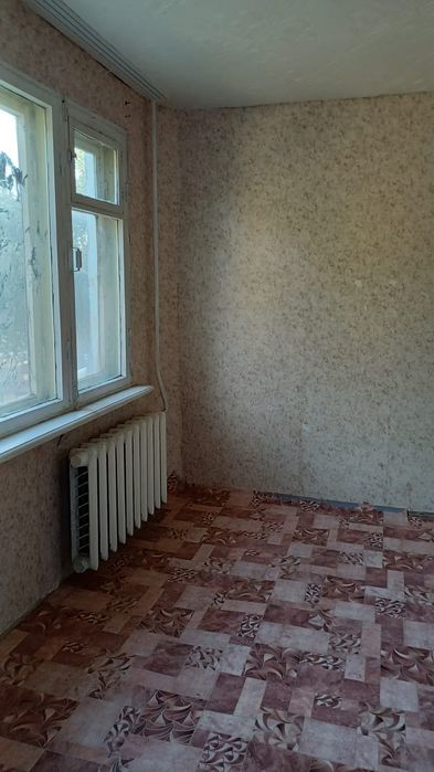 Продам 4х комнатную квартиру