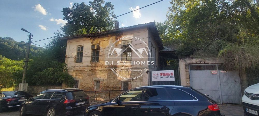Продава се Парцел в Велико Търново, Стара част - 748 кв.м за 261 €/кв.м - Снимка #1