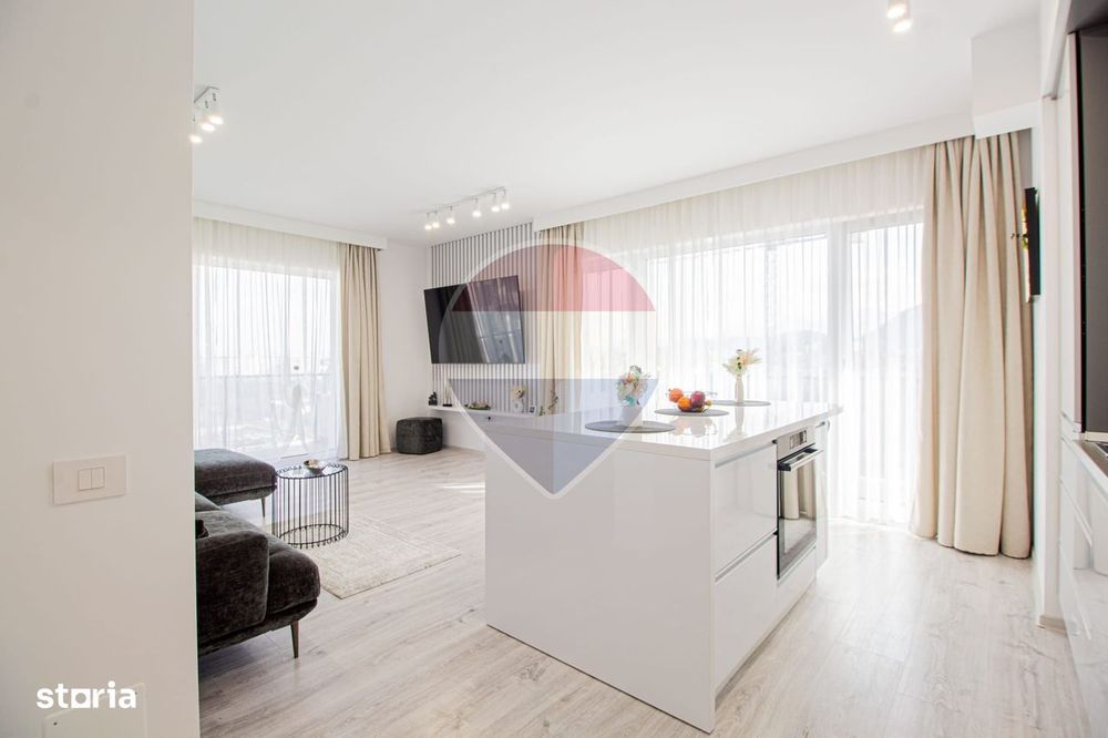 Apartament cu 3 camere de vânzare