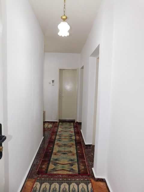 Дава се под наем Двустаен апартамент в Търговище, Център - 68 кв.м за 178.5 € - Снимка #6