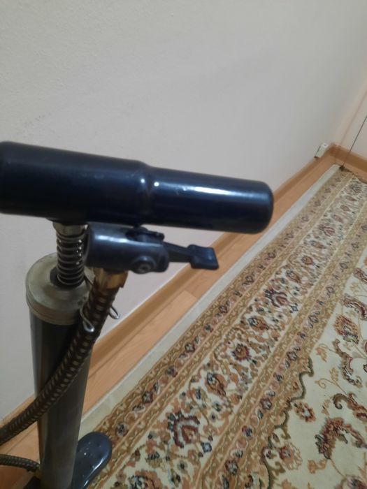 Насос ручной продам