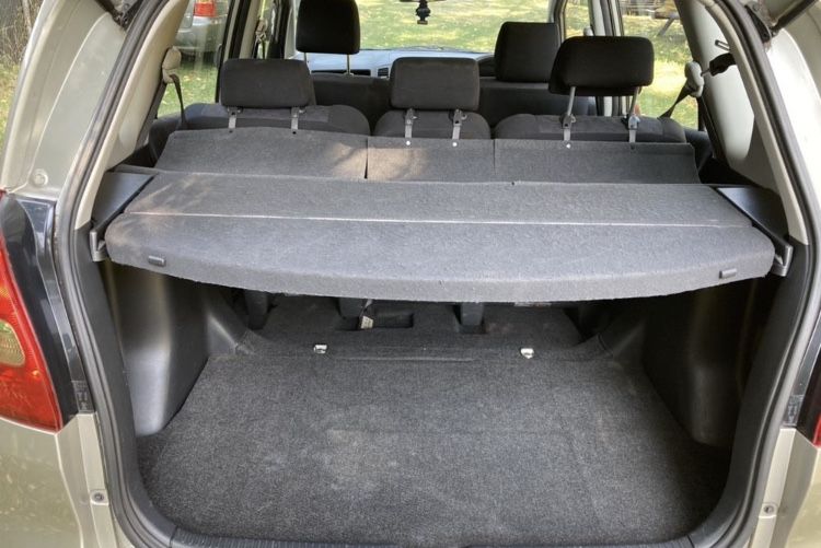 Тойота корола версо/Corolla Verso 2.0D4D 90кс 01-04г НА ЧАСТИ