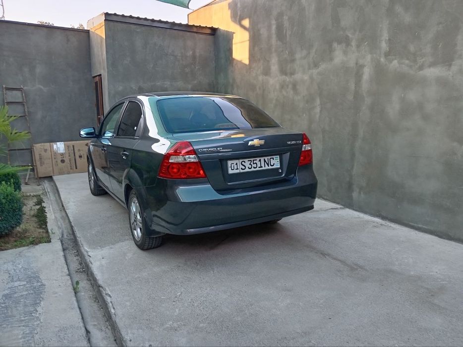 Нексия 3 сотилади 2017 йил автомат 7100 $