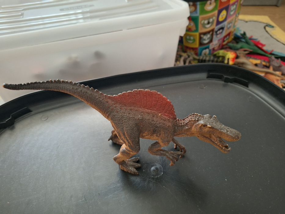 Dinozauri ca noi