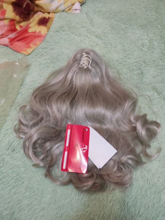 Парик- хвост пепельный