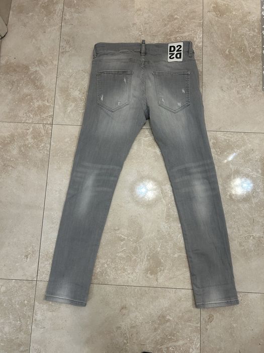 сиви дънки dsquared.