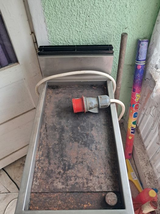 Friteuza 18L si grill electric de vanzare .