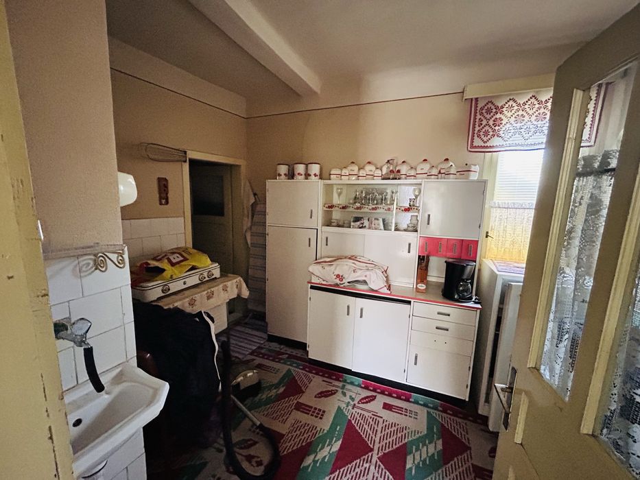 Casă cu teren de 891 mp de vânzare în satul Moldovenești, jud. Cluj