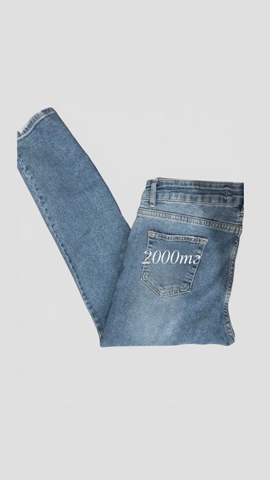 Продам веши б/у, размер 42-44-46