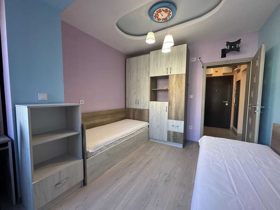 Дава се под наем Тристаен апартамент в Пловдив, Младежки Хълм - 110 кв.м за 750 € - Снимка #4