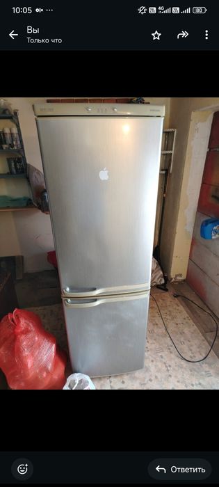 Холодильник Samsung